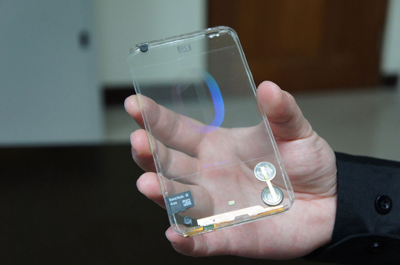 台湾透明手机设计，新奇原型机来自宝创公司