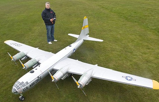 大型遥控飞机设计，世界最大耗时2年原型来自波音B-50