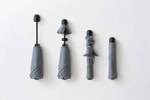 创意长雨伞的雨伞套设计，这样的雨伞设计真是贴心