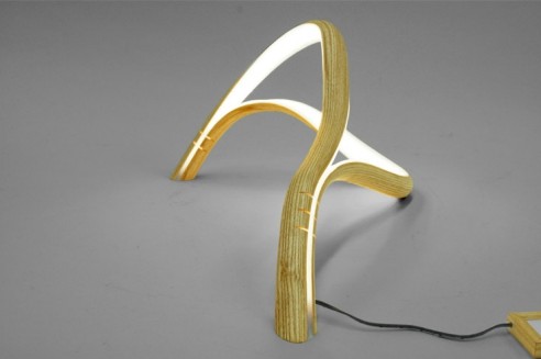 弯曲木台灯设计，蒸汽弯曲工艺下的照明工艺品