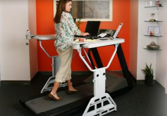 跑步机办公桌设计，一边工作一边健身不是梦