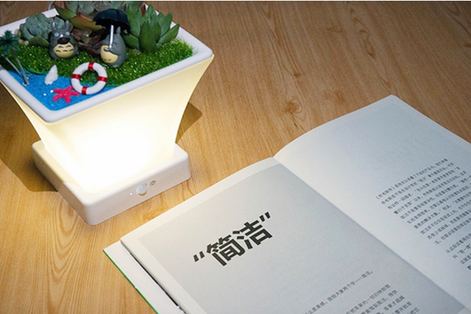 智能led节能台灯创意设计，装扮温馨的居室空间